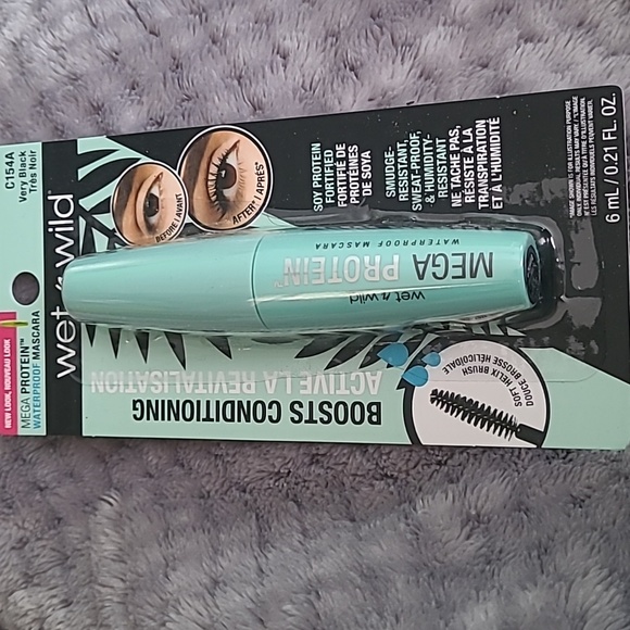 Wet n Wild Very Black mascara - Picture 1 of 5